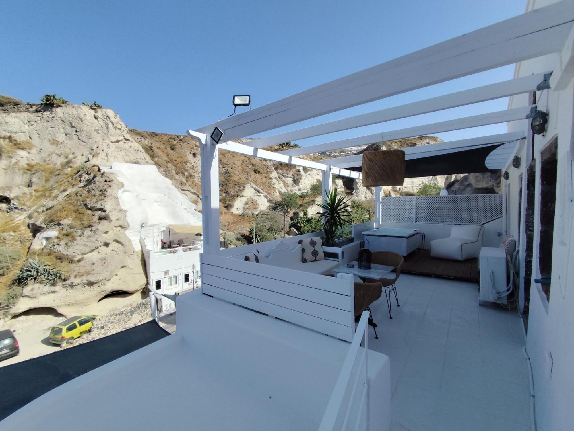 The Magic Luxury Cave Suites Vothon Exterior photo